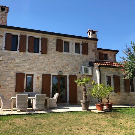 Kaštelir Casa Stefanieヴィラ エクステリア 写真