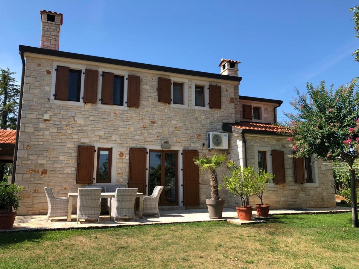 Kaštelir Casa Stefanieヴィラ エクステリア 写真