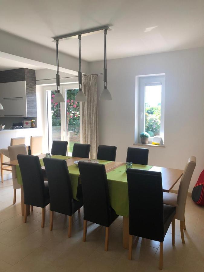 Kaštelir Casa Stefanieヴィラ エクステリア 写真